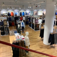 Photo taken at UNIQLO by Albert C. on 8/16/2020