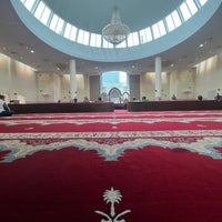 Photo taken at King Fahd Islamic Cultural Center by Äbdulaziz ✈️🧑‍💻 on 12/15/2023
