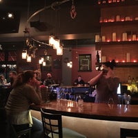Foto diambil di Van Goghz Martini Bar &amp;amp; Bistro oleh Inessa L. pada 12/24/2015