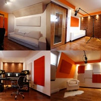 Foto diambil di Great Things Studios - Coop Audiovisuelle GTS - Video Production &amp;amp; Recording Studio oleh Pharaoh 5. pada 7/5/2013