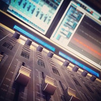 6/17/2014にPharaoh 5.がGreat Things Studios - Coop Audiovisuelle GTS - Video Production &amp;amp; Recording Studioで撮った写真