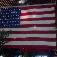 hollister valley plaza