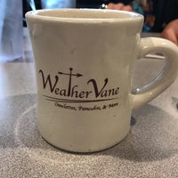 Photo prise au WeatherVane Restaurant par Carrie K. le10/30/2016