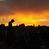 Foto tirada no(a) Bay Meadows por Mark em 7/20/2014