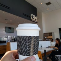 10/5/2017 tarihinde Alvinziyaretçi tarafından C +M (Coffee and Milk) at Westwood Gateway'de çekilen fotoğraf