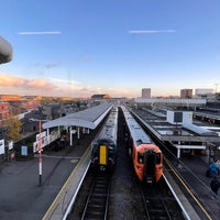 Photo taken at Wolverhampton Railway Station (WVH) by Ingo F. on 11/28/2022