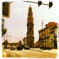 7/16/2013 tarihinde Andrew S.ziyaretçi tarafından Torre dos Clérigos'de çekilen fotoğraf