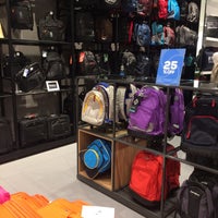 samsonite outlets
