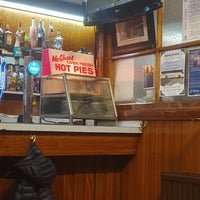 Foto tirada no(a) The Laurieston Bar por Mary C O. em 12/11/2023