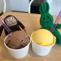9/16/2018 tarihinde greenie m.ziyaretçi tarafından Butterfly Ice Cream'de çekilen fotoğraf