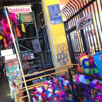 10/21/2017에 George P.님이 Piñata District - Los Angeles에서 찍은 사진