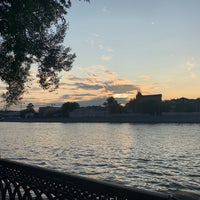 Женева Набережная де Берг