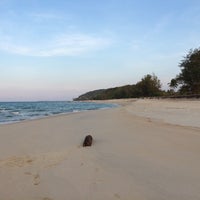 Pantai Rhu Sepuluh Beach