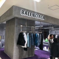 BALENCIAGA - 中央区南1西2−11