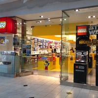 The LEGO Store - Garden City, NY