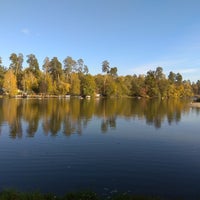 Photo taken at Озеро Горащиха by Дэлвиг on 10/13/2019