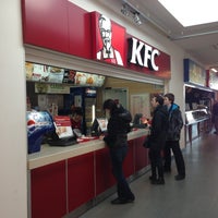 4/17/2013 tarihinde Dariya G.ziyaretçi tarafından KFC'de çekilen fotoğraf