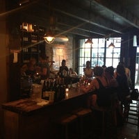 Foto tomada en Ten Degrees por Karen N. el 7/18/2013