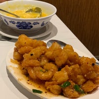Foto scattata a Yang Chow Restaurant da 🎀 Jeejay 🎀 il 2/6/2022