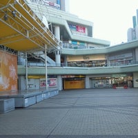 セルシー広場 閉業 屋外イベントスペース セルシー広場 閉業 屋外イベントスペース