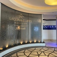 รูปภาพถ่ายที่ Laguna Cliffs Marriott Resort &amp;amp; Spa โดย CJ Y. เมื่อ 3/29/2023