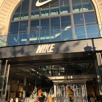Photo taken at Nike Running The Grove by CJ Y. on 10/6/2019