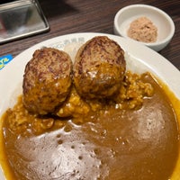 Photo taken at CoCo Ichibanya by Tring on 12/26/2022