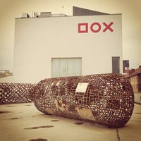Das Foto wurde bei DOX Centre for Contemporary Art von Bryan M. am 10/1/2012 aufgenommen
