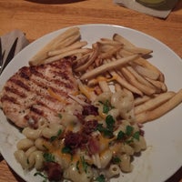 Photo taken at Applebee&amp;#39;s Grill + Bar by Karen G. on 11/7/2018