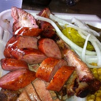 Photo taken at Texas Que Smokehouse by Kuyawes H. on 1/30/2012