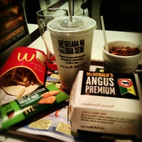 Photo taken at McDonald&amp;#39;s by Helton F. on 6/3/2012