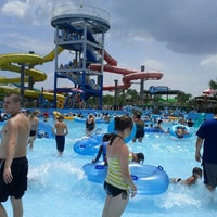 Foto scattata a Gulf Islands Waterpark da sheila t. il 7/6/2011