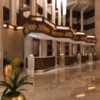 Photo taken at Al Bustan Palace, a Ritz-Carlton Hotel by Rizovna on 10/28/2016