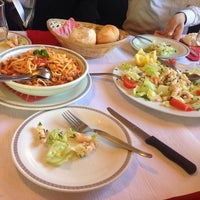 5/7/2014 tarihinde Mijeong K.ziyaretçi tarafından Restaurant La Romana'de çekilen fotoğraf