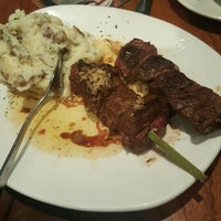 Photo taken at Outback Steakhouse by derick f. on 2/13/2017