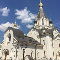 Photo taken at Остановка «Метро „Пролетарская“» by Elijah S. on 6/30/2016