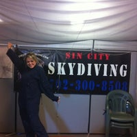 Foto scattata a Sin City Skydiving da Carlotta P. il 9/20/2012
