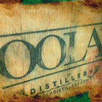 รูปภาพถ่ายที่ OOLA Distillery Bottle Shop โดย Richard C. เมื่อ 3/17/2013
