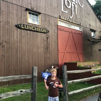Foto tirada no(a) Steak Loft Restaurant por Melissa D. em 6/16/2019