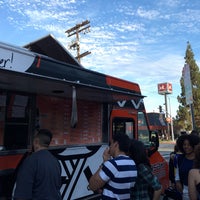 Photo taken at The Granada Hills Gourmet Food Trucks Explosion (Food Trucks Row) by Oscar V. on 6/11/2016