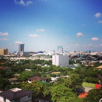 Photo taken at MetroPoint Bangkok Hotel by J. Liu on 5/1/2013