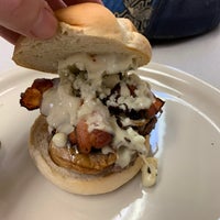 Foto scattata a Big Daddy&amp;#39;s Burgers da Terry T. il 11/29/2019