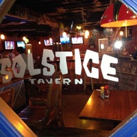 Foto diambil di Solstice Tavern oleh Joe C. pada 10/25/2012