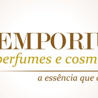 Photo taken at EMPORIUM Perfumes e Cosméticos by Priscila R. on 12/5/2012