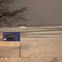 Photo taken at Marjaniemen uimaranta by Timo P. on 1/12/2021