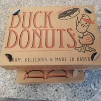 Foto diambil di Duck Donuts oleh Ty pada 10/13/2020