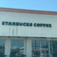Photo taken at Starbucks by Craig W. on 5/22/2022