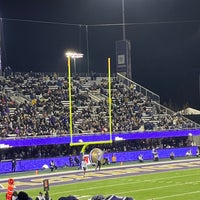 Photo taken at Alaska Airlines Field at Husky Stadium by Roobs on 11/20/2022