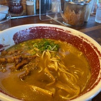 Photo taken at 徳島ラーメン 麺王 川内店 by Aqraf on 10/21/2022