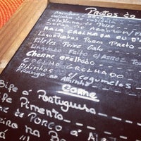 Foto diambil di Tasca do Celso oleh Jorge C. pada 5/18/2013